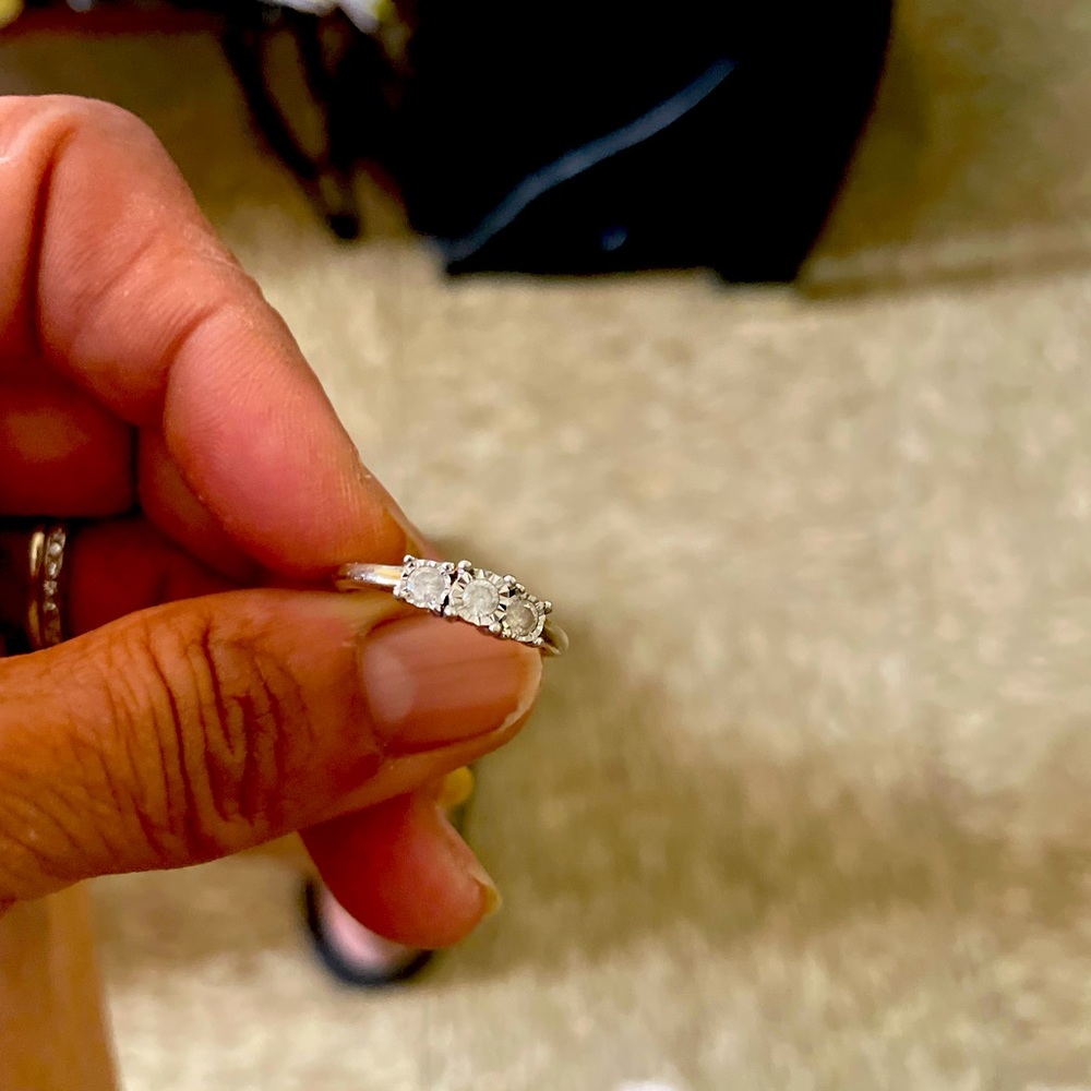 Diamond ring